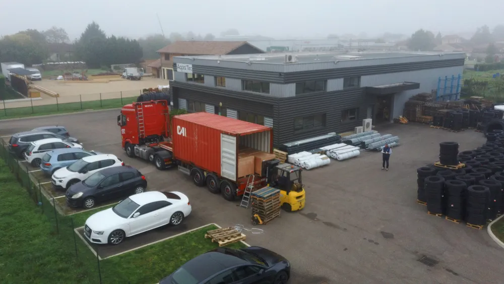 Warehouse preparation for export logistics and project shipments